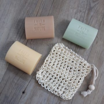 Faith in Nature Soap Saver Set