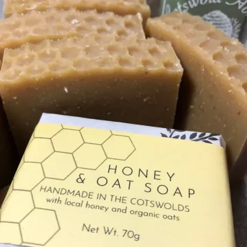 Handmade Soap by The Lane Natural Skincare Co - Honey & Oat